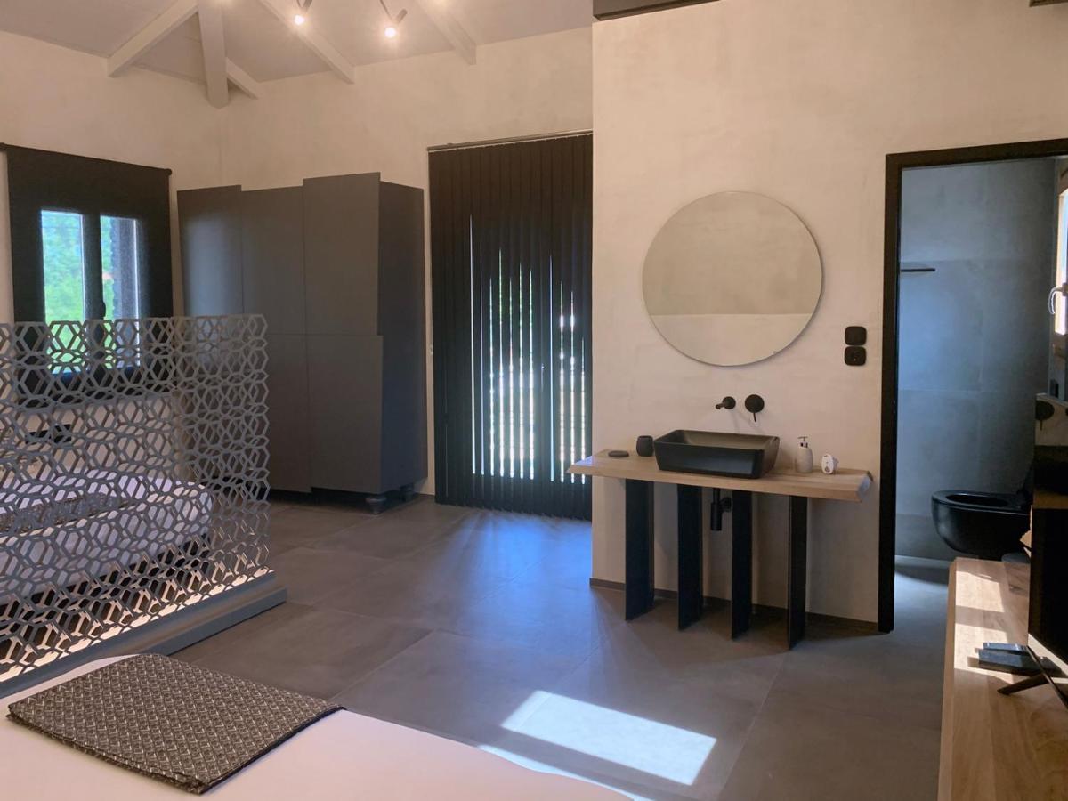 Lethe Villas With Private Pool Kato Gatzea Greece Bagian luar foto